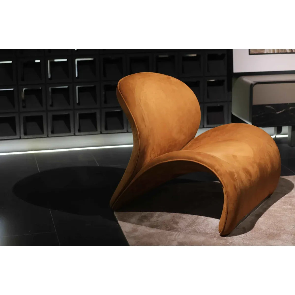 Lingua Chair