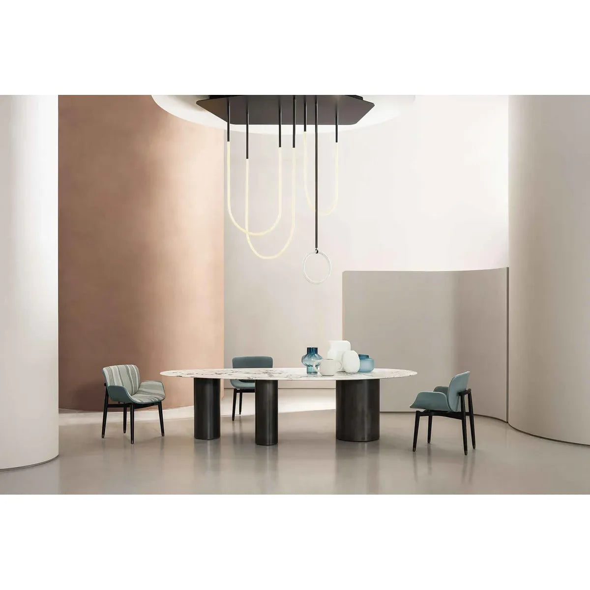 Salerno Dining Table